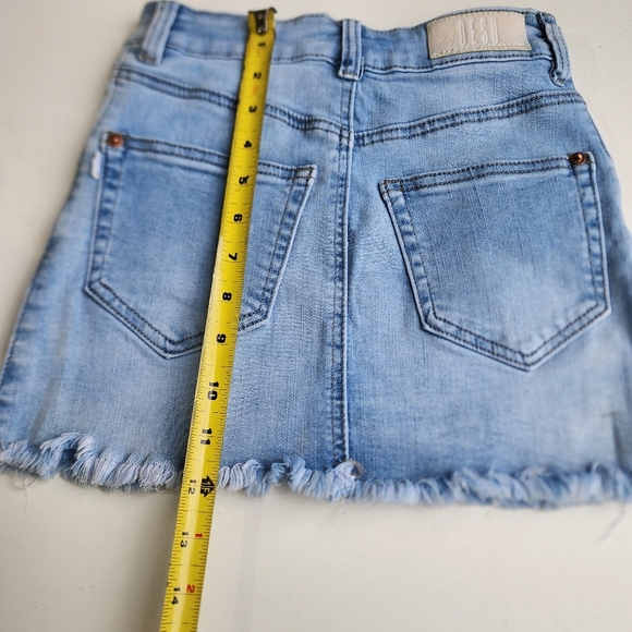 Desu Girls Light Blue Jens Denim Skirt Raw Hem W.22 Stretch Size 6 - Picture 9 of 11